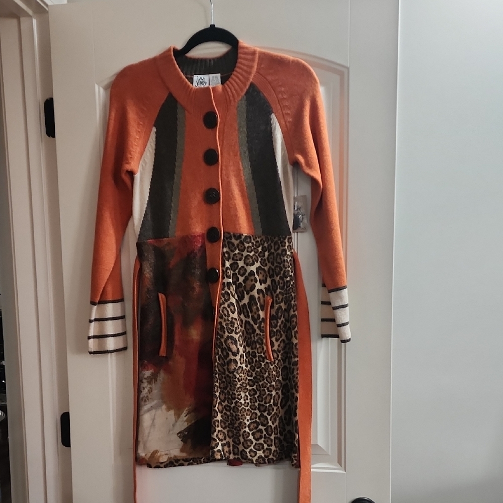 Ivy Jane Orange and Brown Cardigan